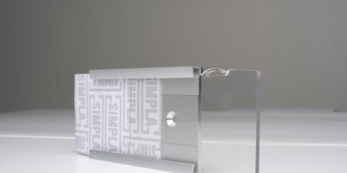 Simplay display acrylic plate cover