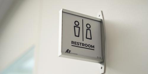 Simpla display flag format closeup